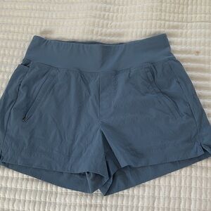 Athleta Trekkie north Women's Slate Blue Athletic Shorts size 6